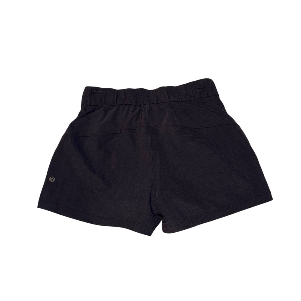 Lululemon On the Fly Shorts Black Size 6 Woven Pull On Pockets - Picture 3 of 9